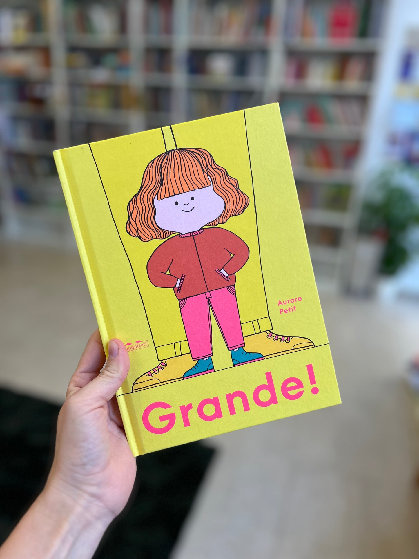 Grande! Aurore Petit