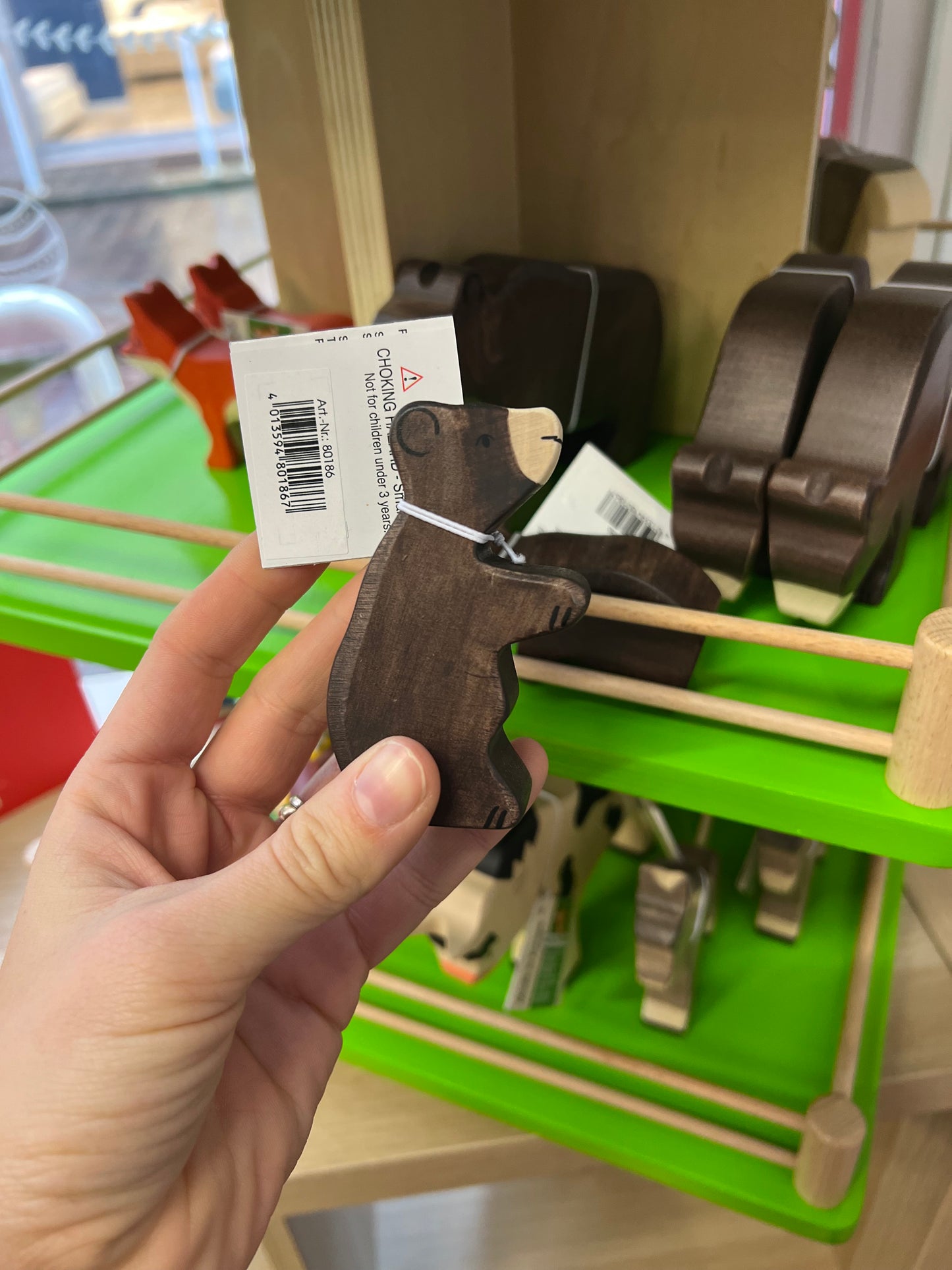 Orso piccolo in legno, Holztiger