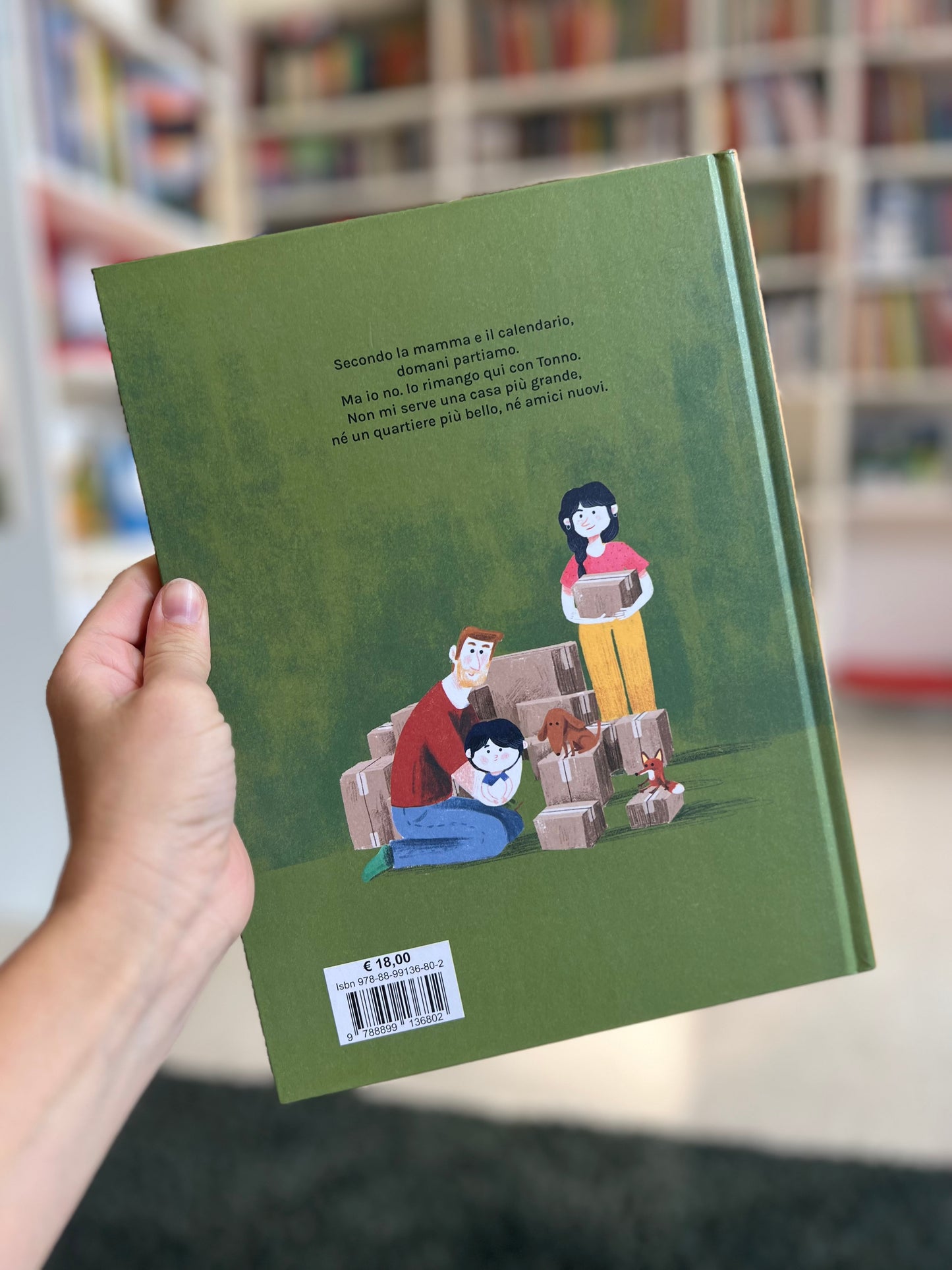 La mia casa piccola , Elisa Sabatinelli, Anna Aparicio Català