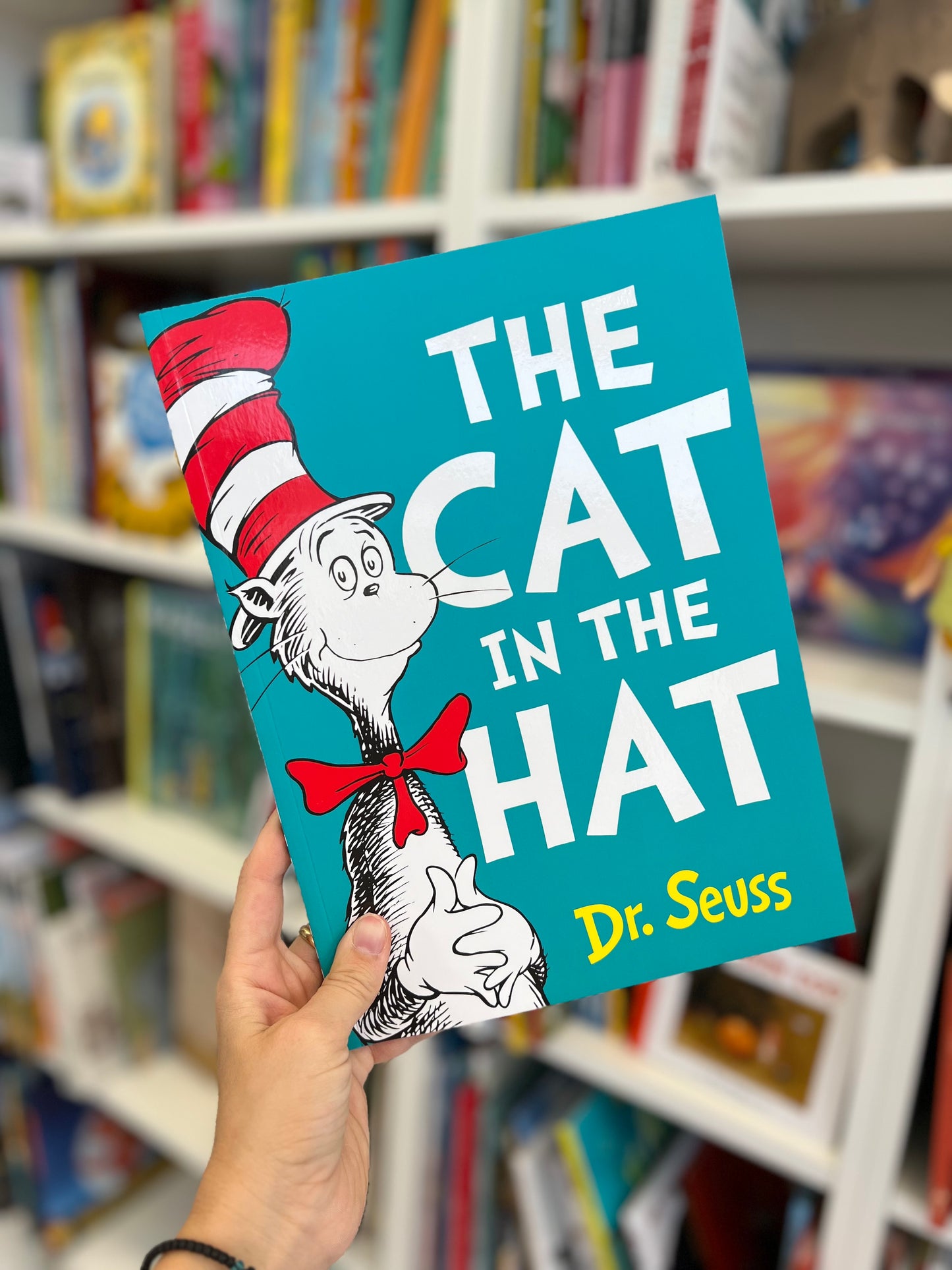 The cat in the hat, Dr. Seuss