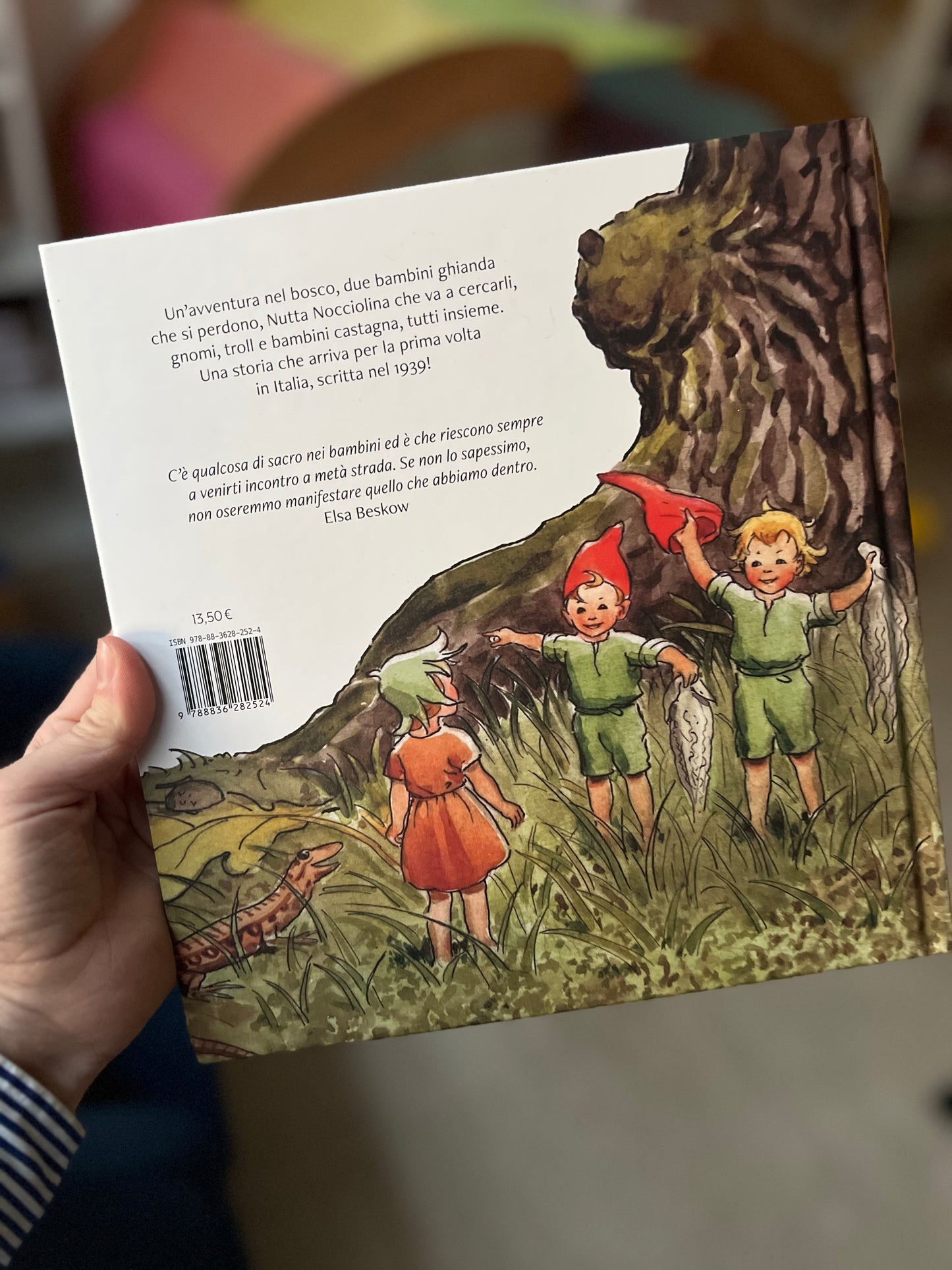 Nocciolina e i bambini ghianda, Elsa Beskow