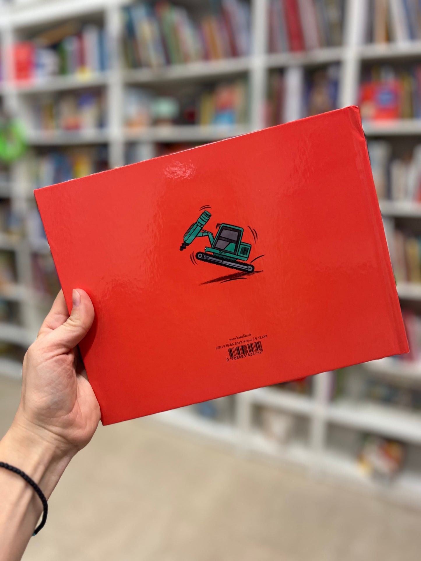 Tutti in cantiere! Tomoko Ohmura, Babalibria