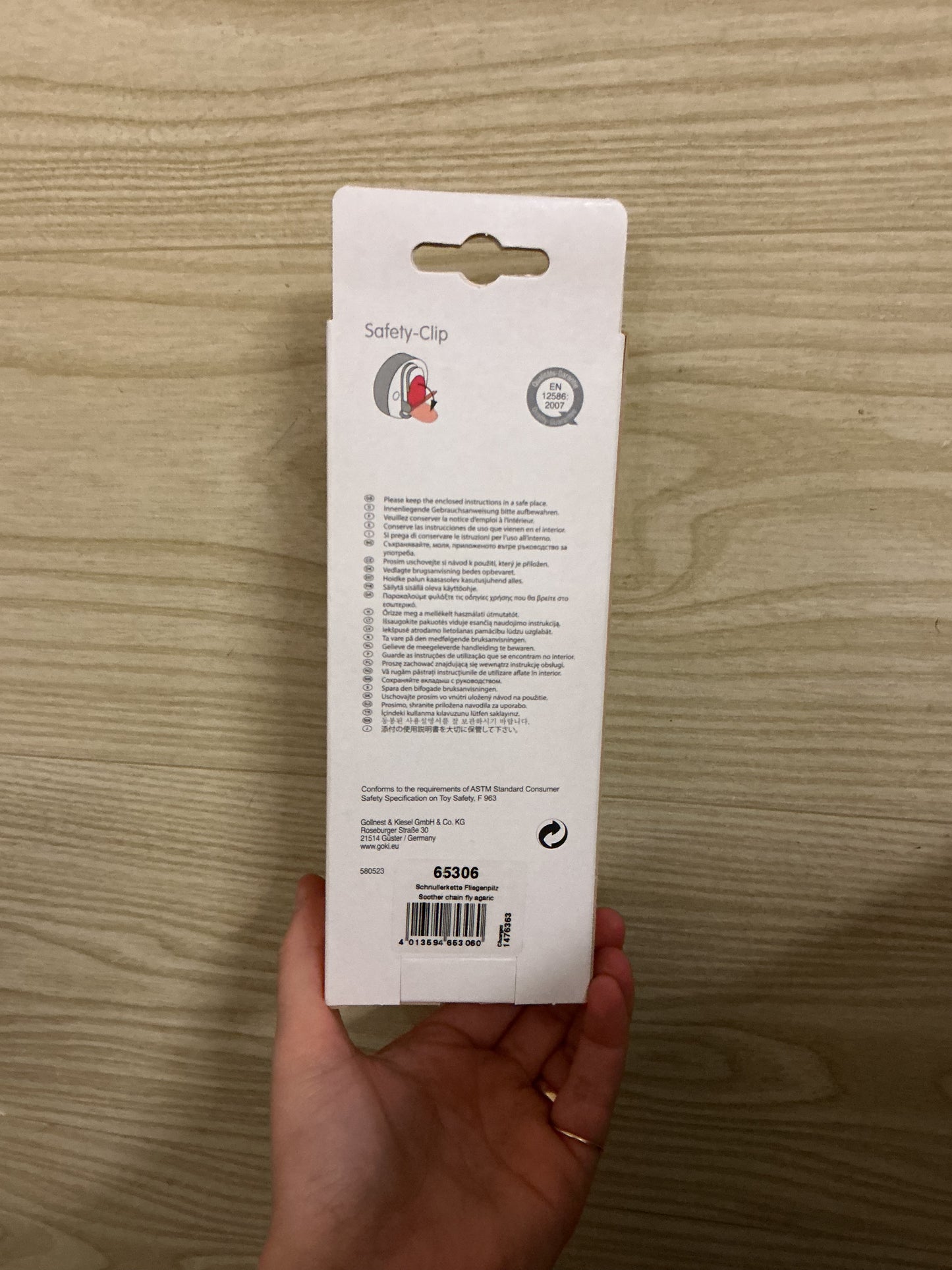 Catenella porta ciuccio fungo Goki