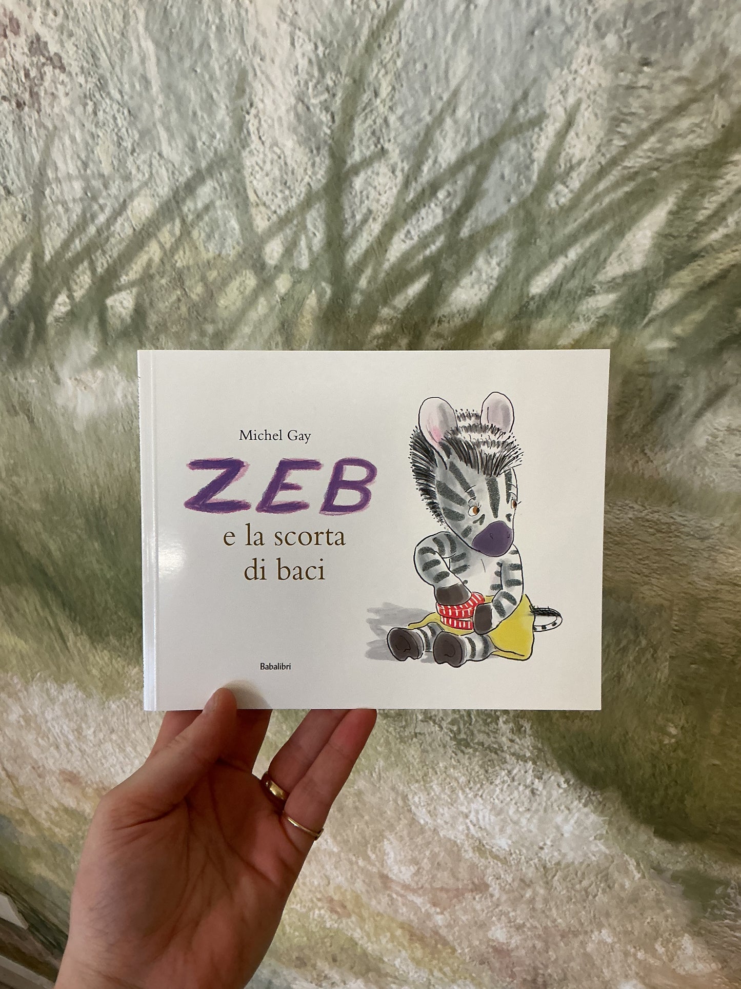Zeb e la scorta di baci, Michel Gay