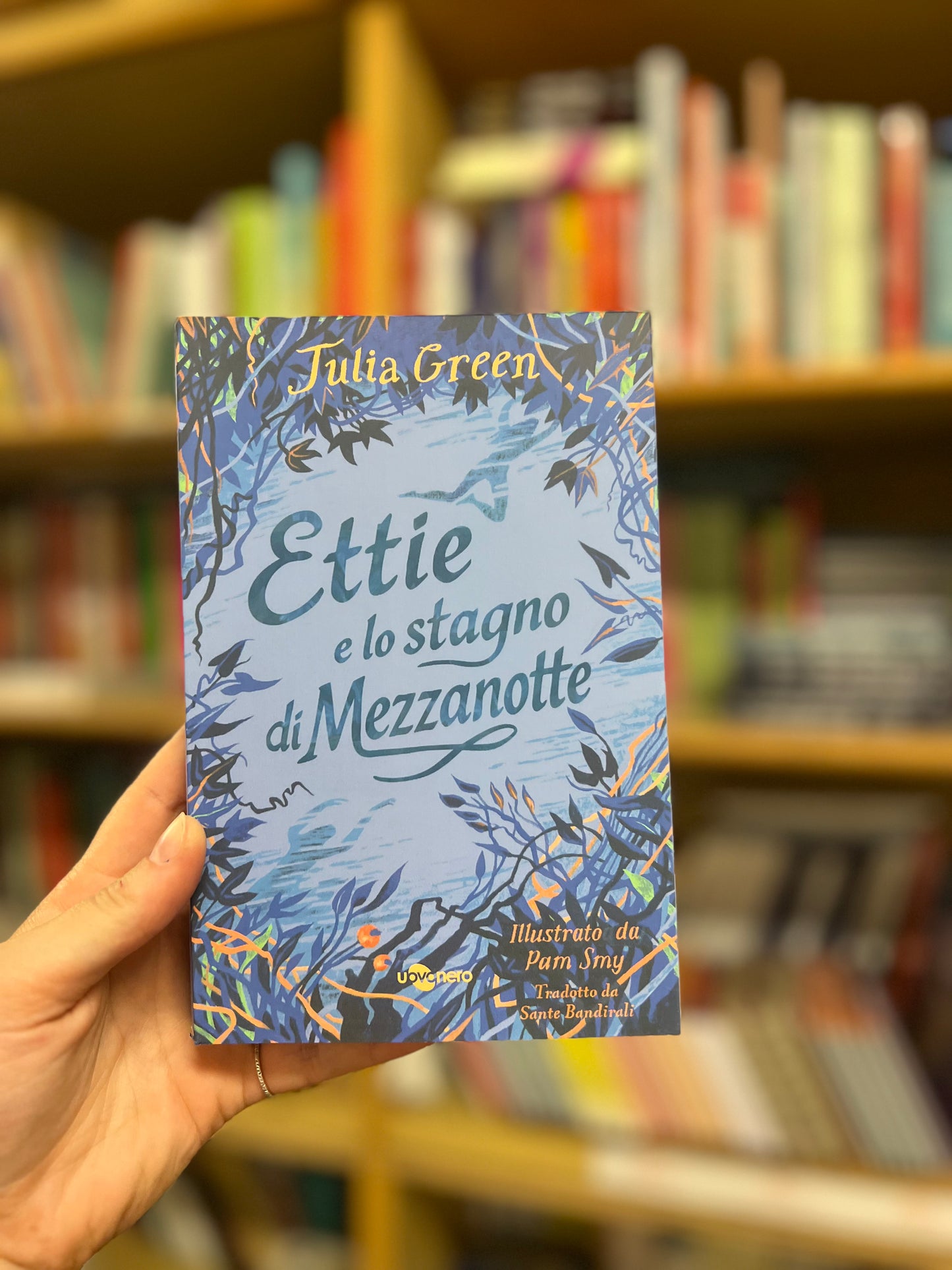 Ettie e lo stagno di Mezzanotte, Julia Green & Pam Smy