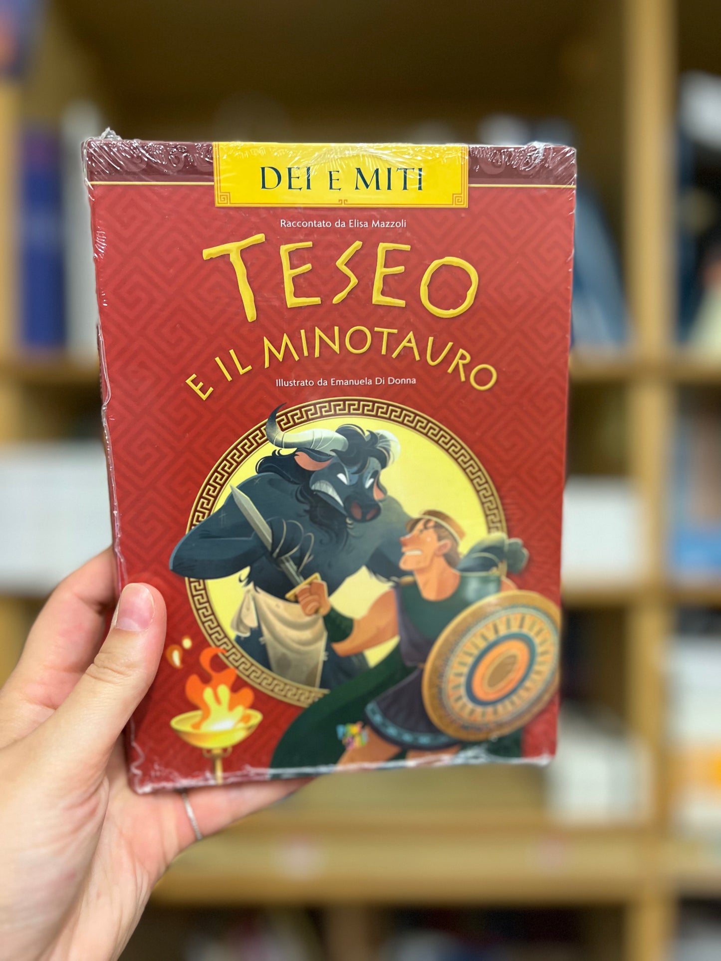 Teseo e il Minotauro ,Elisa Mazzoli, Emanuela Di Donna