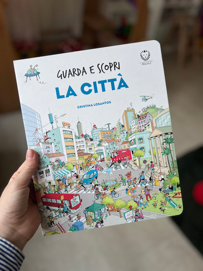 Guarda e scopri LA CITTÀ, Cristina Losantos