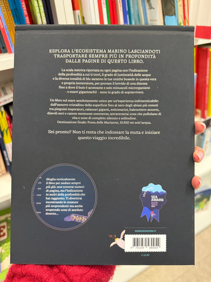 Giù nel blu, Gianumberto Accinelli e Giulia Zaffaroni