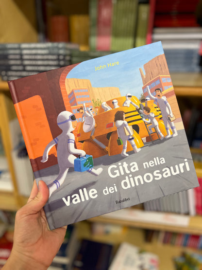 Gita nella valle dei dinosauri, John Hare