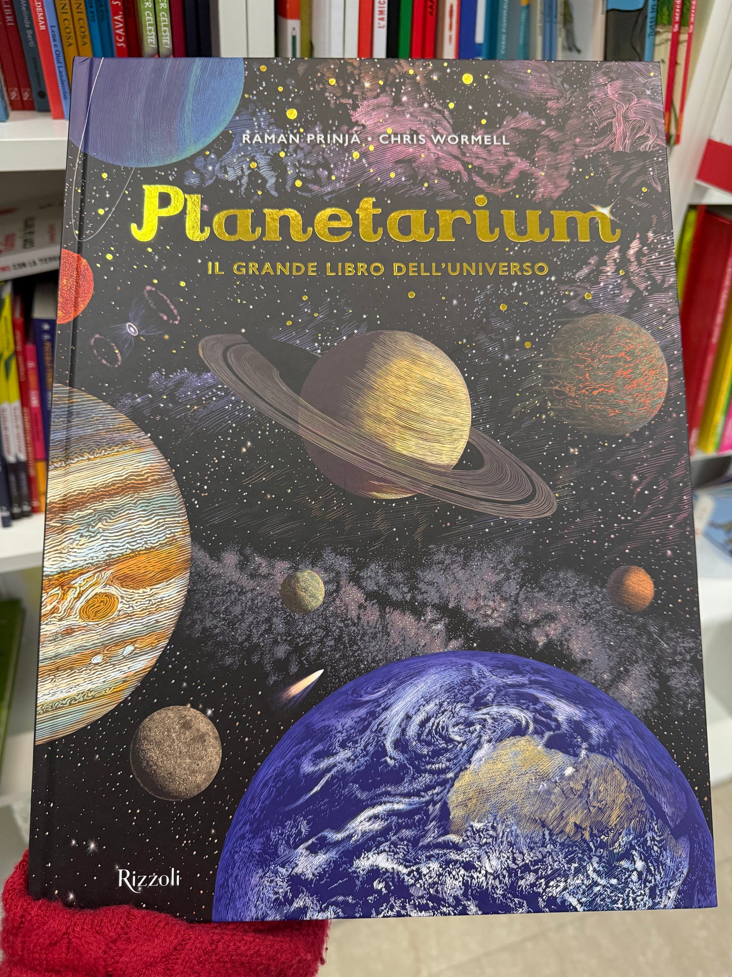 Planetarium, il grande libro dell’universo. Raman Prinja e Chris Wormell