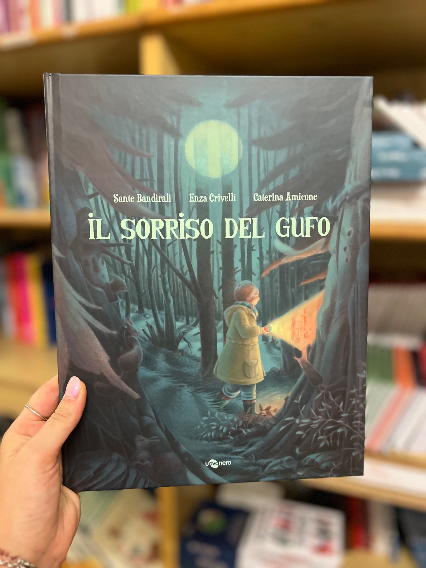 Il sorriso del gufo, Sante Bandirali, Enza Crivelli, Caterina Amicone