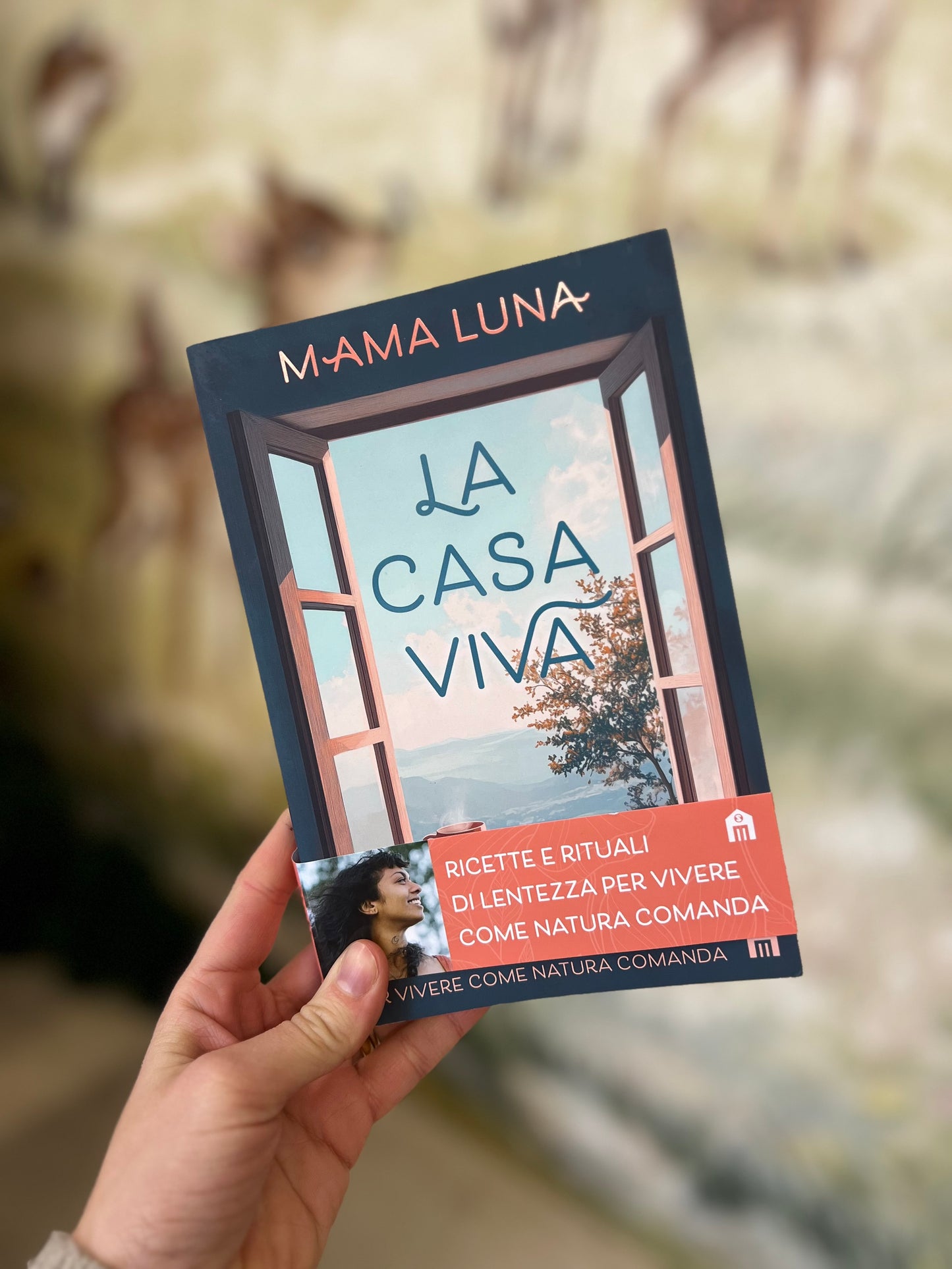 La casa viva, Mama Luna