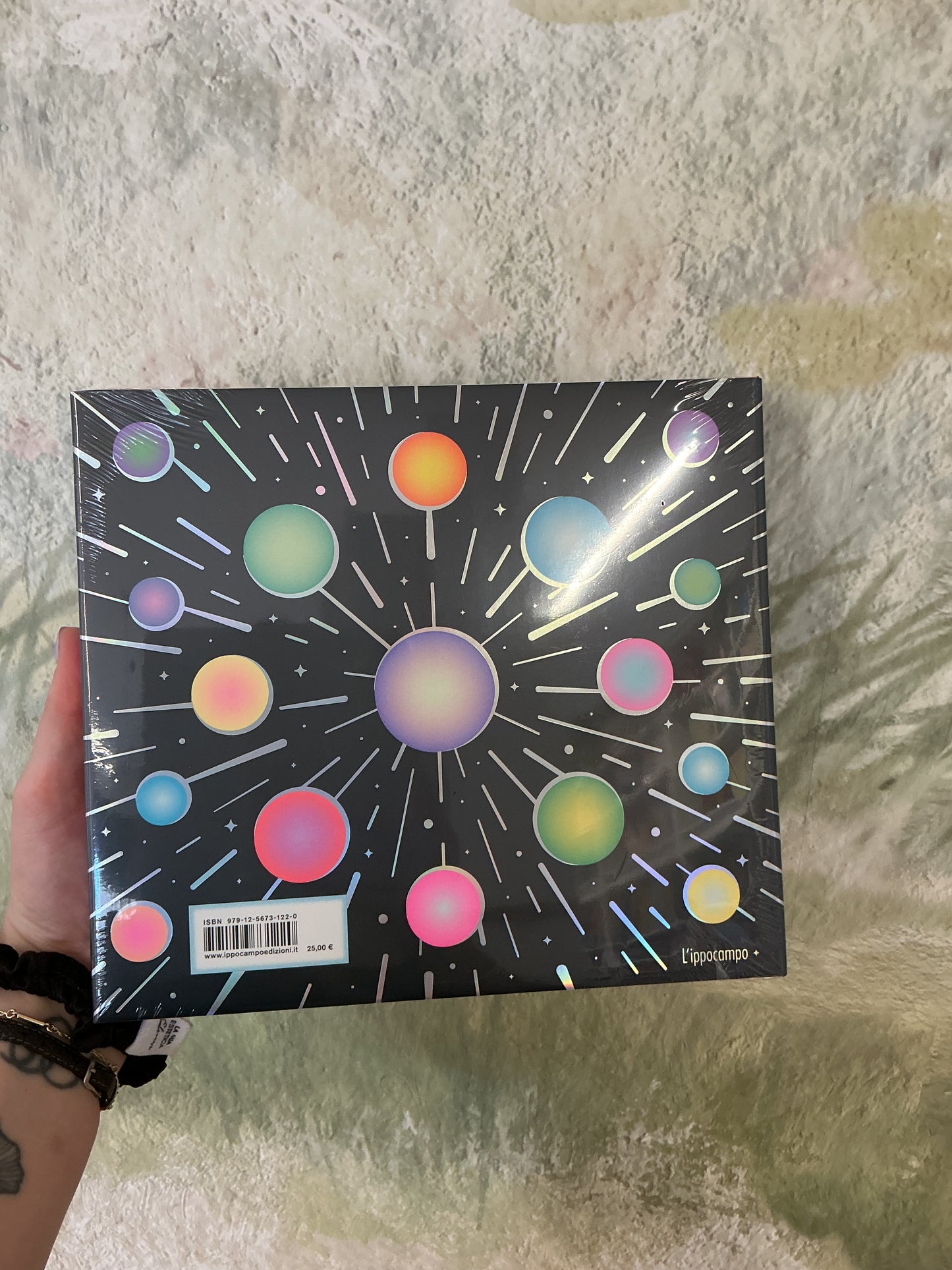 Esplorando l’universo, guida ai segreti del cosmo. Isabel Thomas e Sara Gillingham