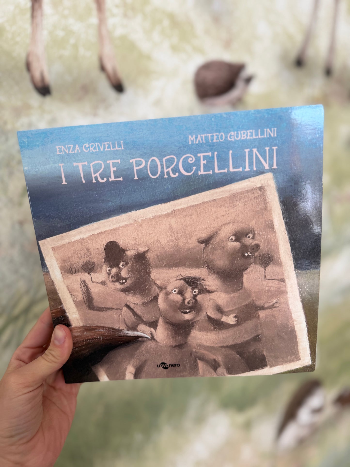 I tre porcellini in simboli, Enza Crivelli, Matteo Gubellini