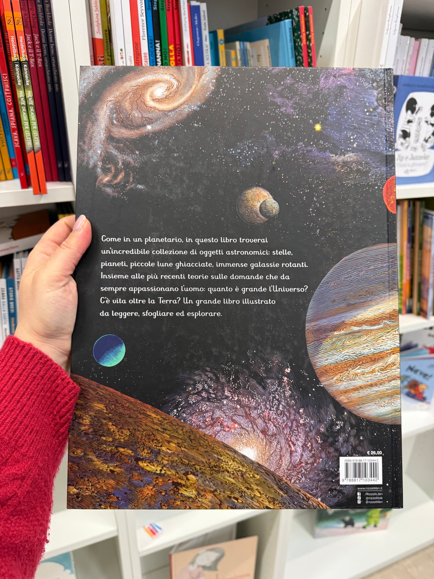 Planetarium, il grande libro dell’universo. Raman Prinja e Chris Wormell