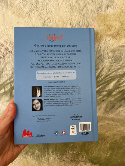 Il calzino a righe bianche e gialle, Silvia Vecchini, Martina Tonello
