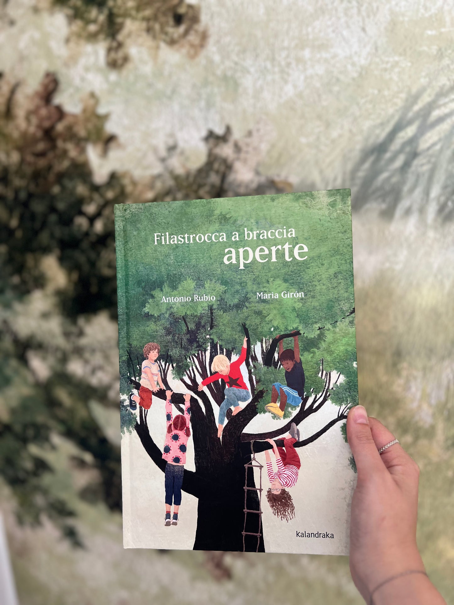 Filastrocca a braccia aperte, Antonio Rubio & Maria Girón