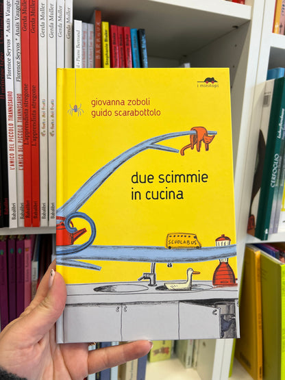 Due scimmie in cucina, Giovanna Zoboli e Guido Scarabottolo