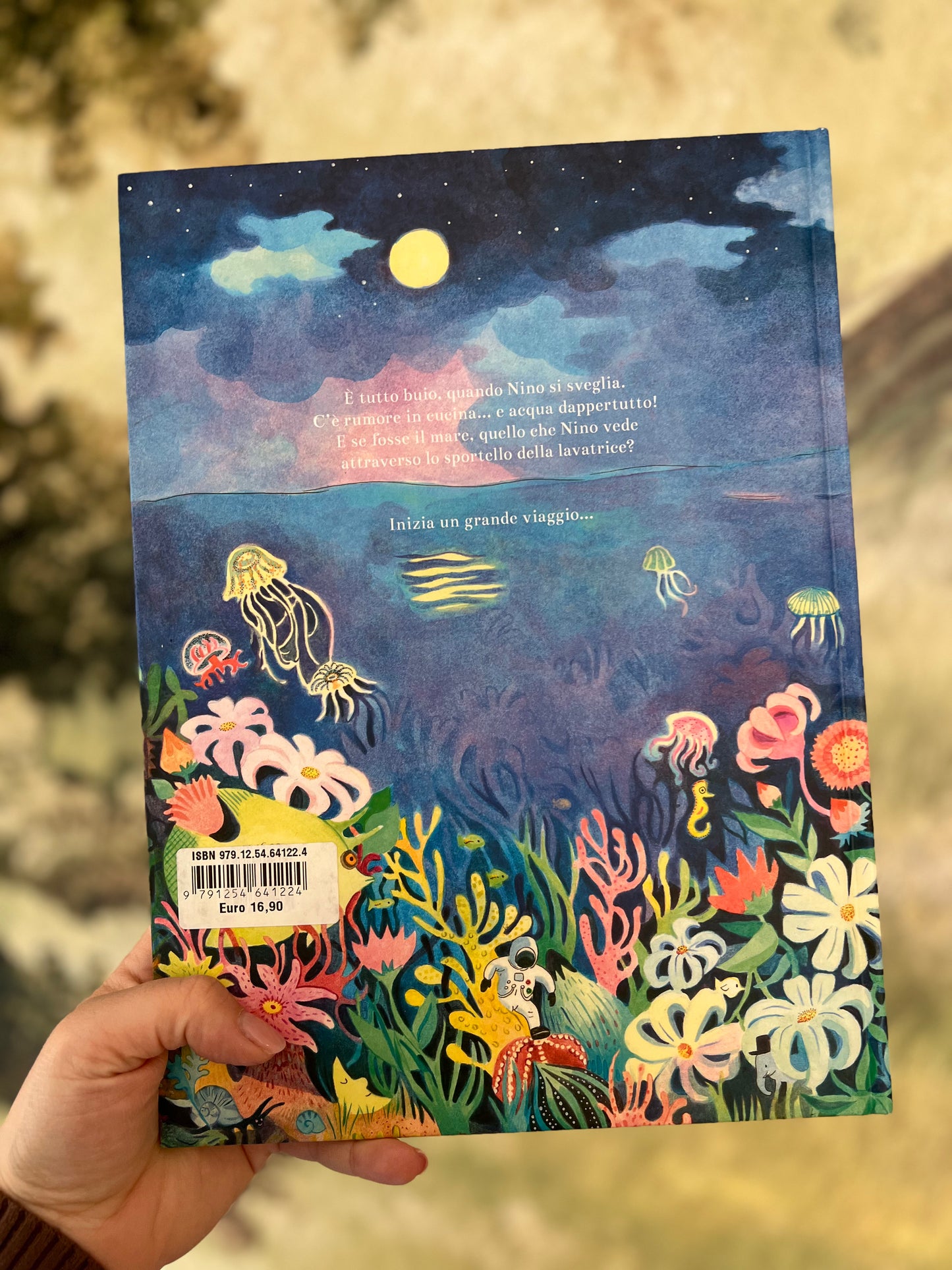 Una perdita d’acqua, Pauline Delabroy-Allard, Camille Jourdy