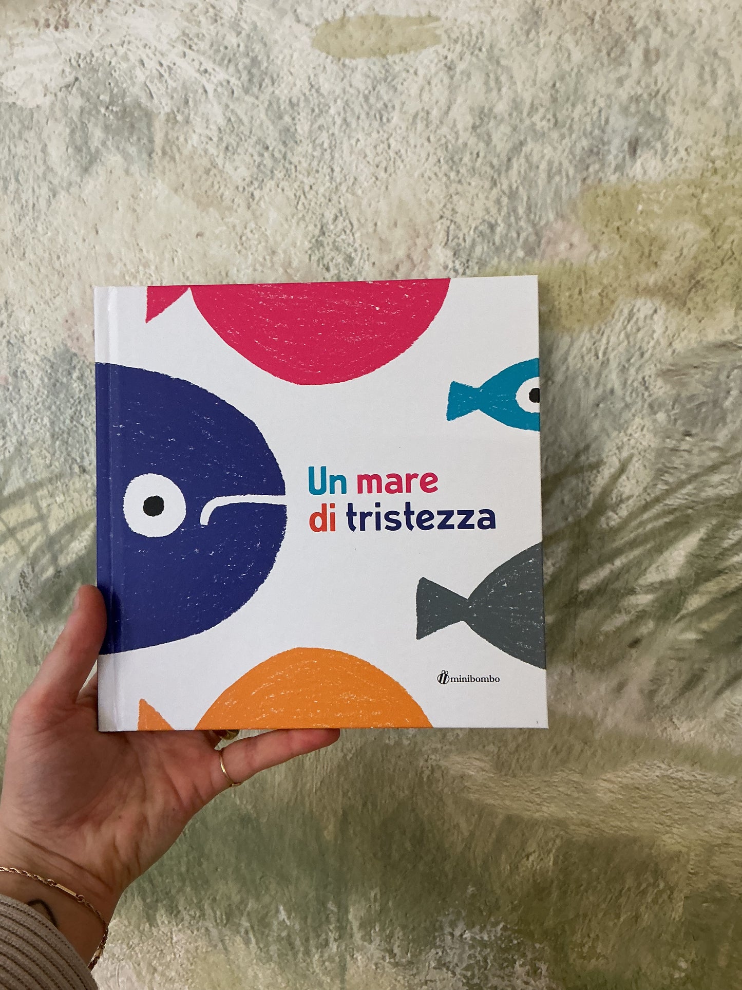 Un mare di tristezza. Anna Iudica, Chiara Vignocchi e Silvia Borando