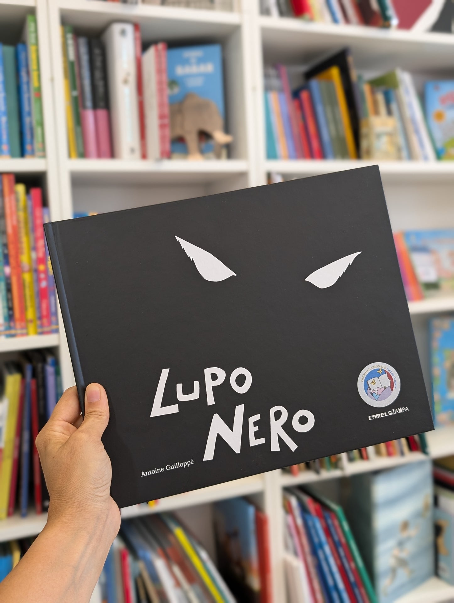 Lupo nero, Antoine Guilloppé